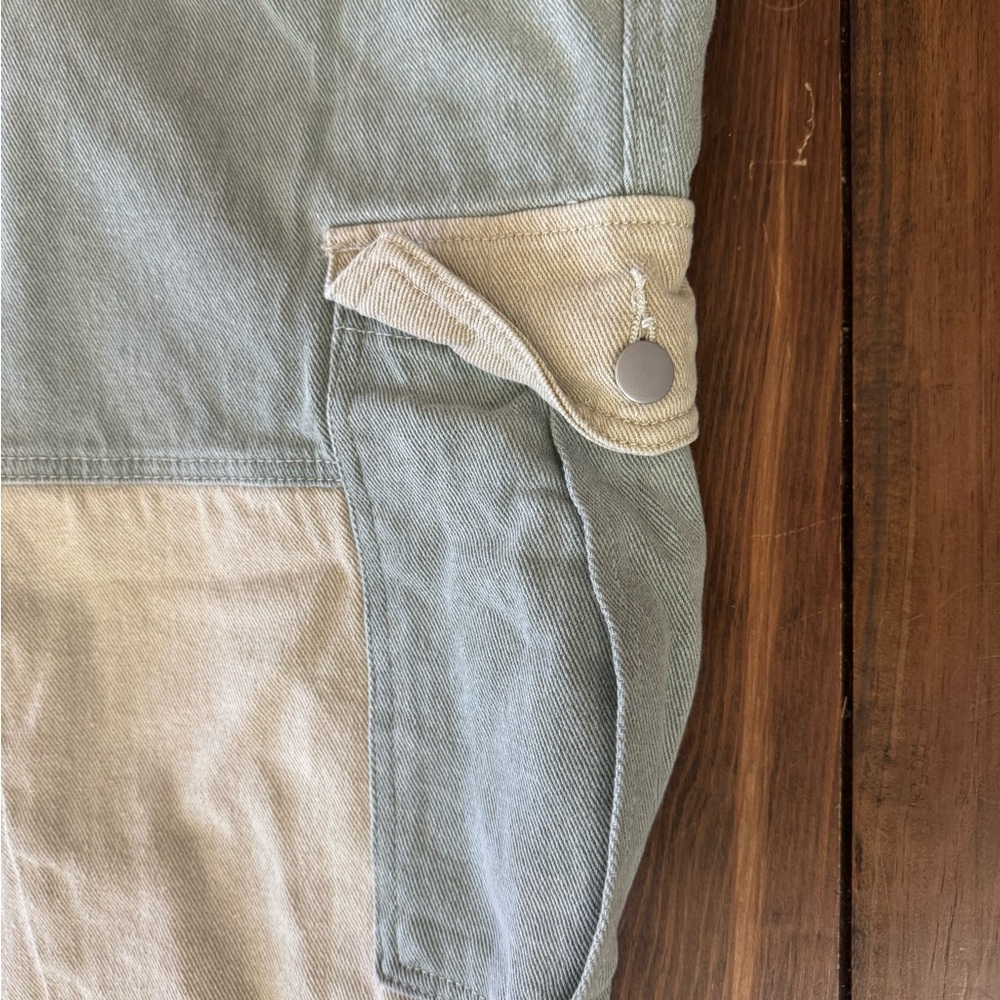 POL Two-Tone green tan Denim Cargo Pants small - Picture 2 of 4
